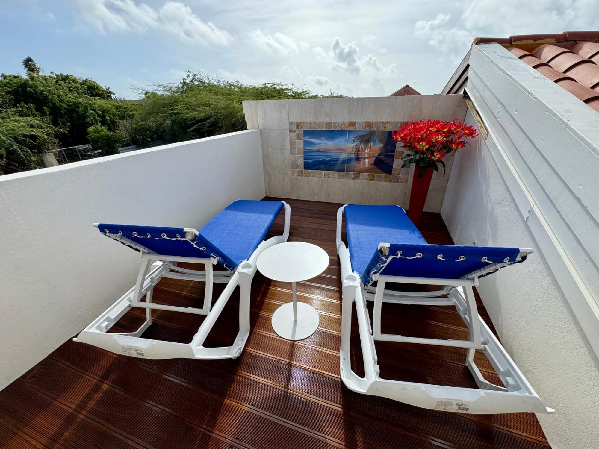 Boutique Hotel Swiss Paradise Aruba Villas And Suites Palm Beach Kültér fotó